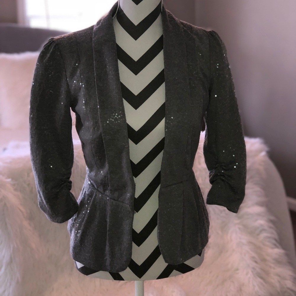 Gray sequin blazer